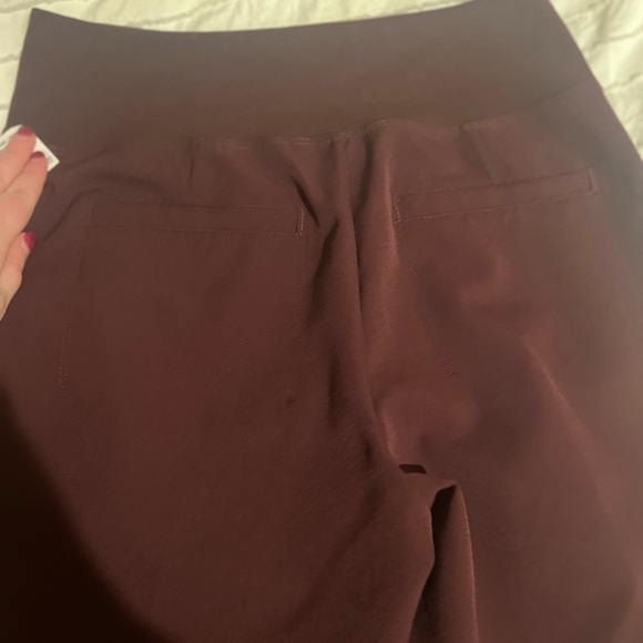 Athleta Endless Satin Side Stripe Pant Size 2 Spiced Cabernet - Picture 4 of 4
